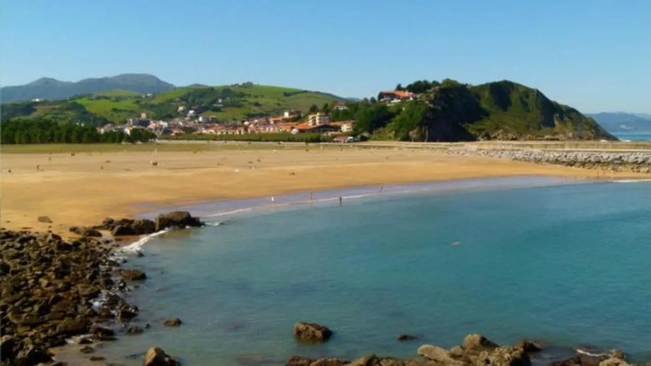 Apartamento Costa II Con Parking Exterior Comunitario Zumaia
